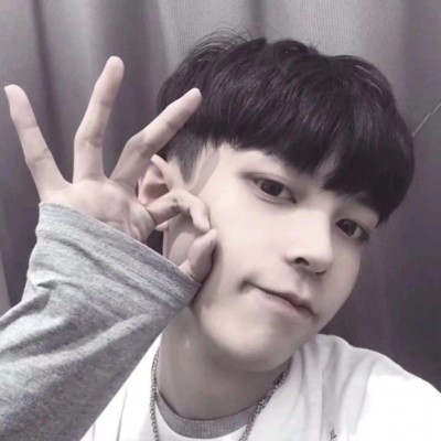 ǳ�ģ���ͷ һ�ĸ�Ǯ ��̸����.