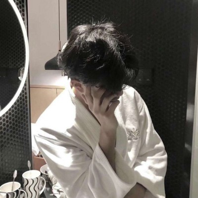 ��Ѫ:�����ʵ���ͷ