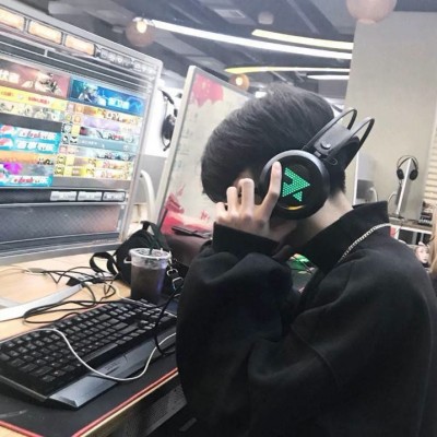 ��Ѫ:�����ʵ���ͷ