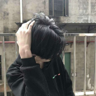 ��Ѫ:�����ʵ���ͷ