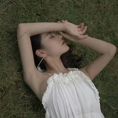 ΢��ͷ��2019Ů��     ���ĵ�Ǿޱ