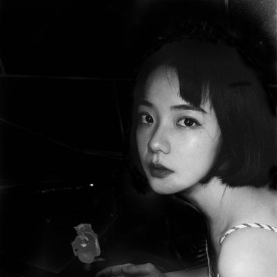 ����ͷ������һ������     ����������Ǹ��漣