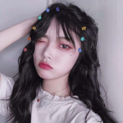 ����:Ůͷ|���м��������ߵ����