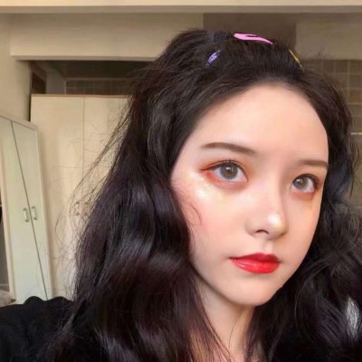 ǳ�ģ�Ůͷ/��������ͻȻ���������� ����������صļ�į������