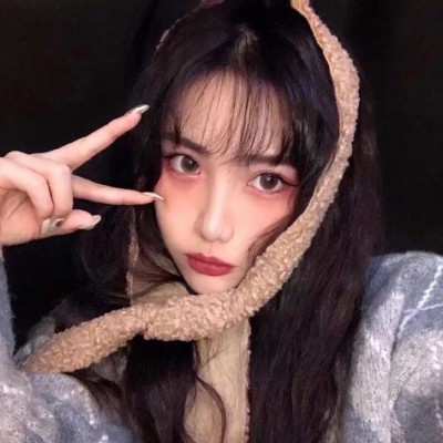 ǳ�ģ�Ůͷ/��������ͻȻ���������� ����������صļ�į������