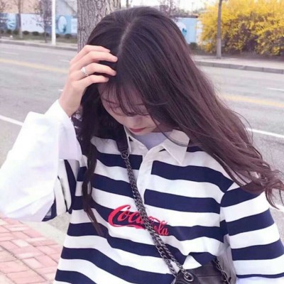 Ů������ͷ��?������������Ů����ֻ֪���������㡣