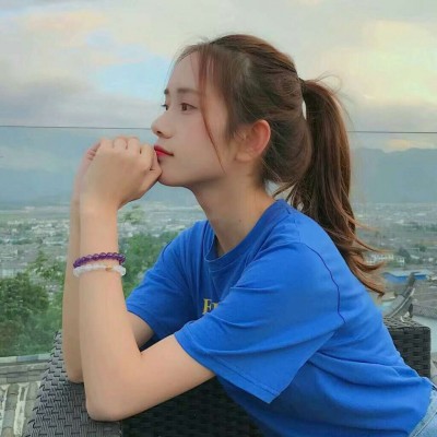 Ů������ͷ��?������������Ů����ֻ֪���������㡣