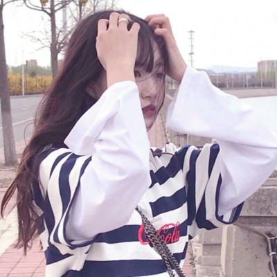 Ů������ͷ��?������������Ů����ֻ֪���������㡣