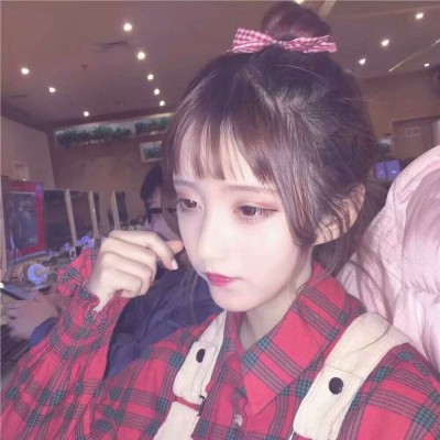 Ů������ͷ��?������������Ů����ֻ֪���������㡣