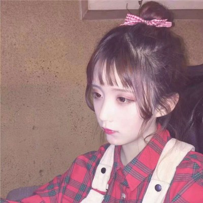 Ů������ͷ��?������������Ů����ֻ֪���������㡣