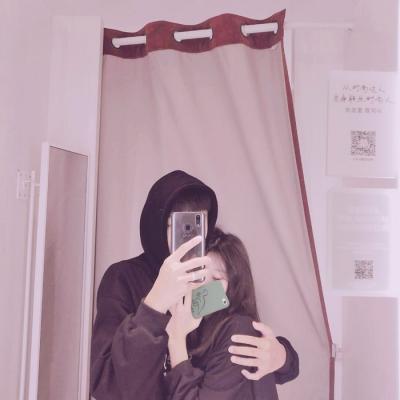 �ÿ������׵���ͷ    ����һ�����кη�