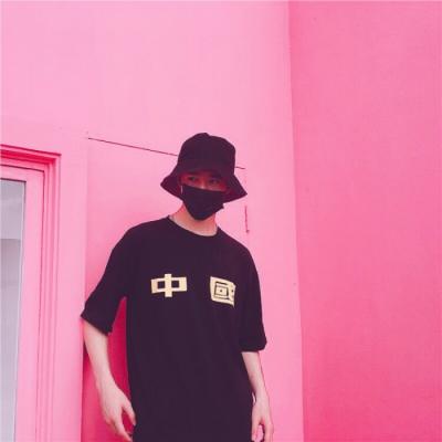 �ÿ������׵���ͷ    ����һ�����кη�