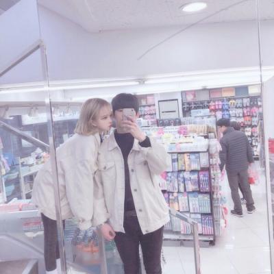 �ÿ������׵���ͷ    ����һ�����кη�