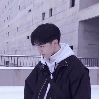 ���˳ɶ���ͷ    �����D������