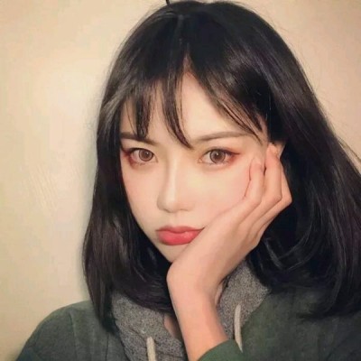 #Ů��С����ͷ�� �ټ��һ�� һ�������������������� ???