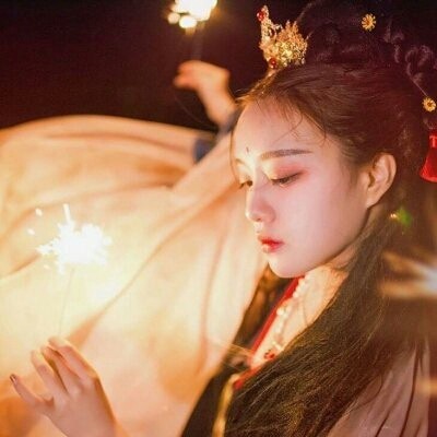 ��ױ�������¹ŷ�Ůͷ��-