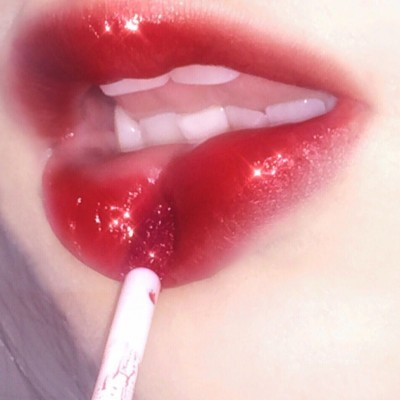 Ů���Ը��촽ͷ��