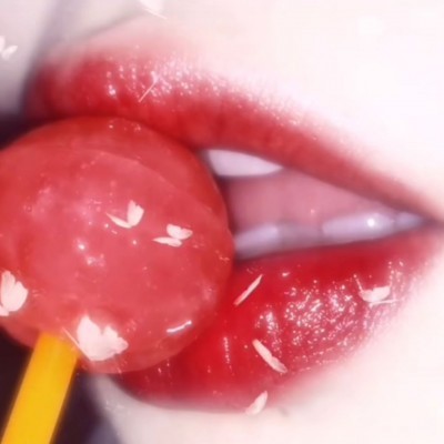 Ů���Ը��촽ͷ��