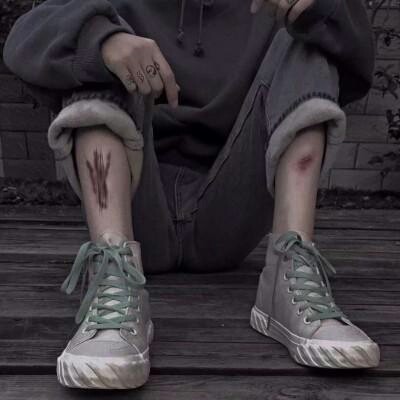 �ܾ�:��Ƿһ���˹���.