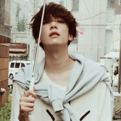 ����ͷ�񣨶������ͣ�