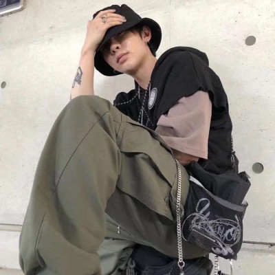 ����ͷ�񣨶������ͣ�