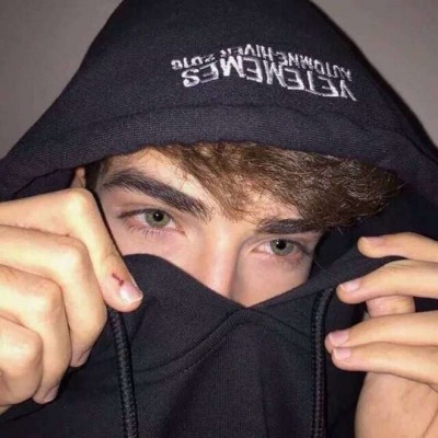 Ѱ��/2019����ŷ����ͷ/���Ҹ�����