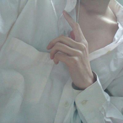 �� ��λͷ��