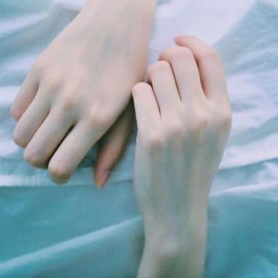 �� ��λͷ��