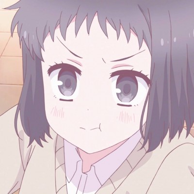 ���˶���Ůͷ