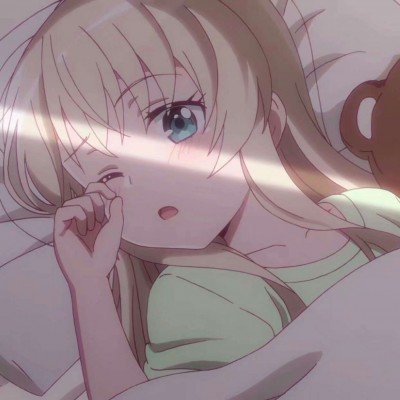 ���˶���Ůͷ