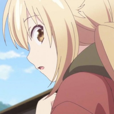 ���˶���Ůͷ