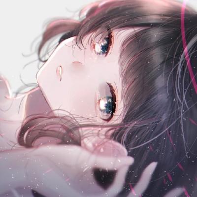 ��Į�����Ķ���Ů��ͷ��      ������˲�������������