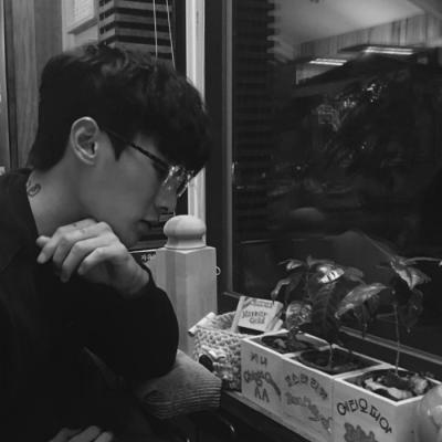 2019�°���ʿ΢��ͷ��       ���ؼ���