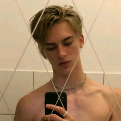 2019�°���ʿ΢��ͷ��       ���ؼ���