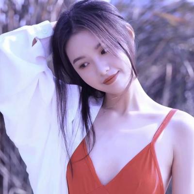 ��������Ů��΢��ͷ��    ��������