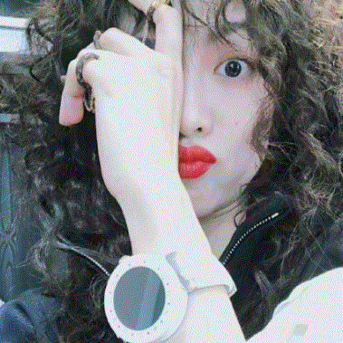 Ů��ͷ�� ϲ������Ц ���綼����