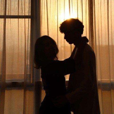 ��������ͷ�����԰���