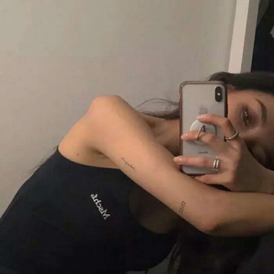 ��짣�Ů��ͷ�� ��������ɴ���  �ϵ�����������Ĵ�����