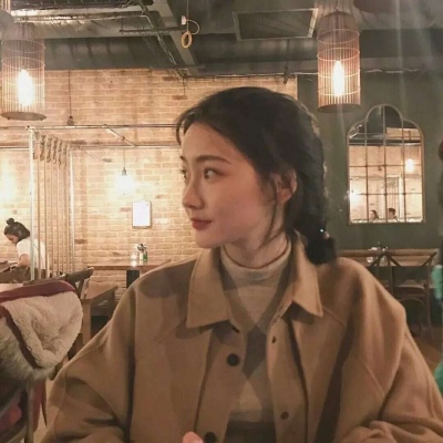 ��짣�Ů��ͷ�� ��������ɴ���  �ϵ�����������Ĵ�����