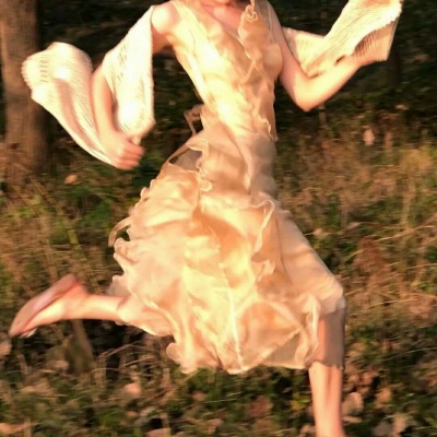 ��짣�Ů��ͷ�� ��������ɴ���  �ϵ�����������Ĵ�����