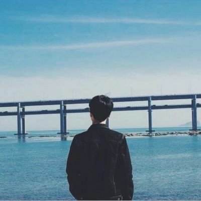 ����г�ʻ��.ʻ��ĺɫ�԰�