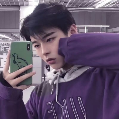 �ֻ�����ͷ  Ըϲ