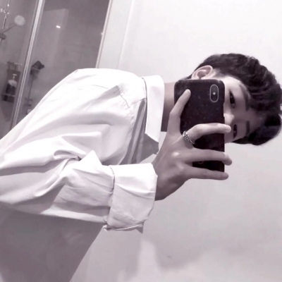 �ֻ�����ͷ  Ըϲ