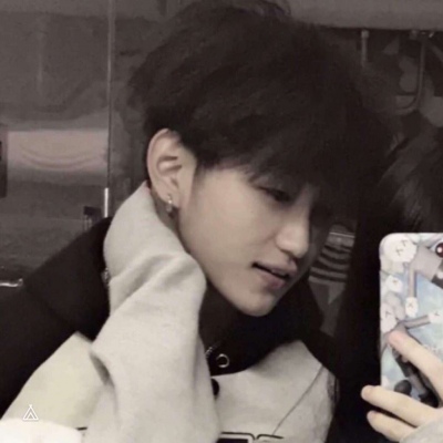 ����:   ������ͷ

�Ӱ��������������а���QQ�š�

����˽��ͷ���?