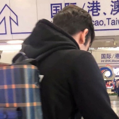 ����:   ������ͷ

�Ӱ��������������а���QQ�š�

����˽��ͷ���?