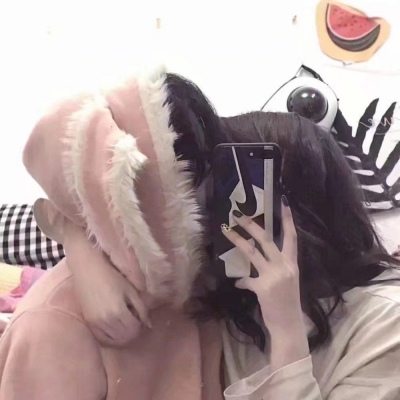 ����:   ������ͷ

�Ӱ��������������а���QQ�š�

����˽��ͷ���?