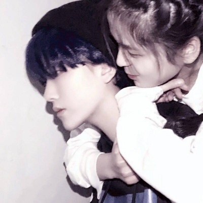 ����:   ������ͷ

�Ӱ��������������а���QQ�š�

����˽��ͷ���?