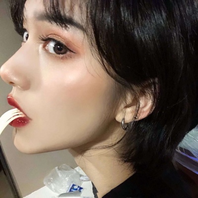 Ϊ������