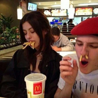 ��ͷ����������һ��������Ϸ  ���ܶ������˱���̫���ڴ���