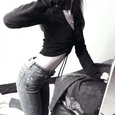 ��λŮͷ�ԸС�